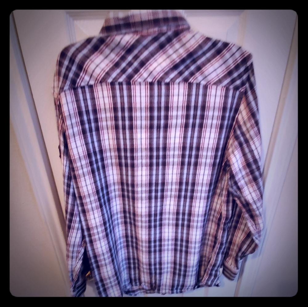 XL Rocawear  Brown Black and White long Sleeved  b